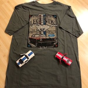 Laid Back Legends Mustang Large Tee-Shirt
